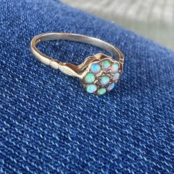 14k gold and opal vintage halo ring 7.5 - Picture 2 of 7